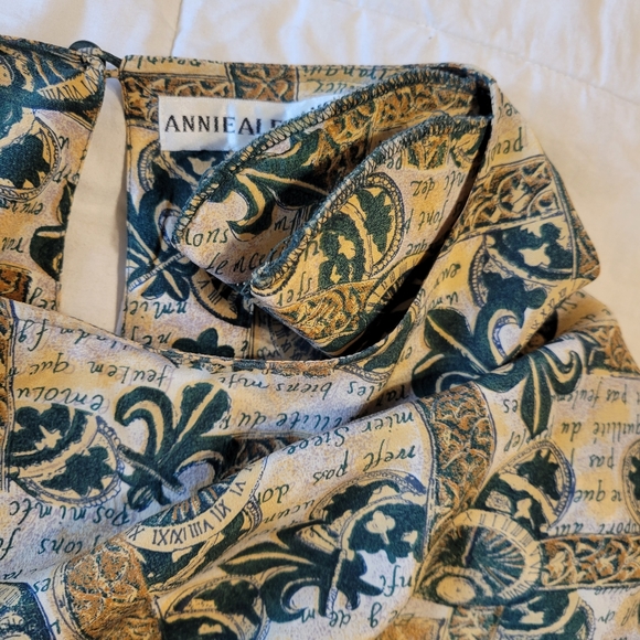 Annie Alexander vintage women's green fleur-de-lis 100% silk blouse size small - Picture 12 of 15